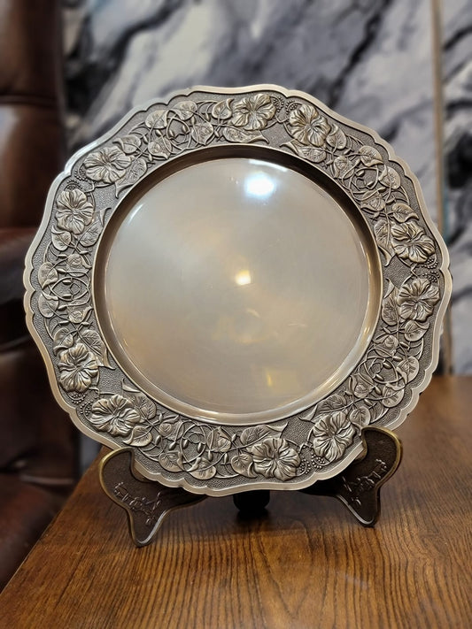 China Plate with Metal Stand & Box