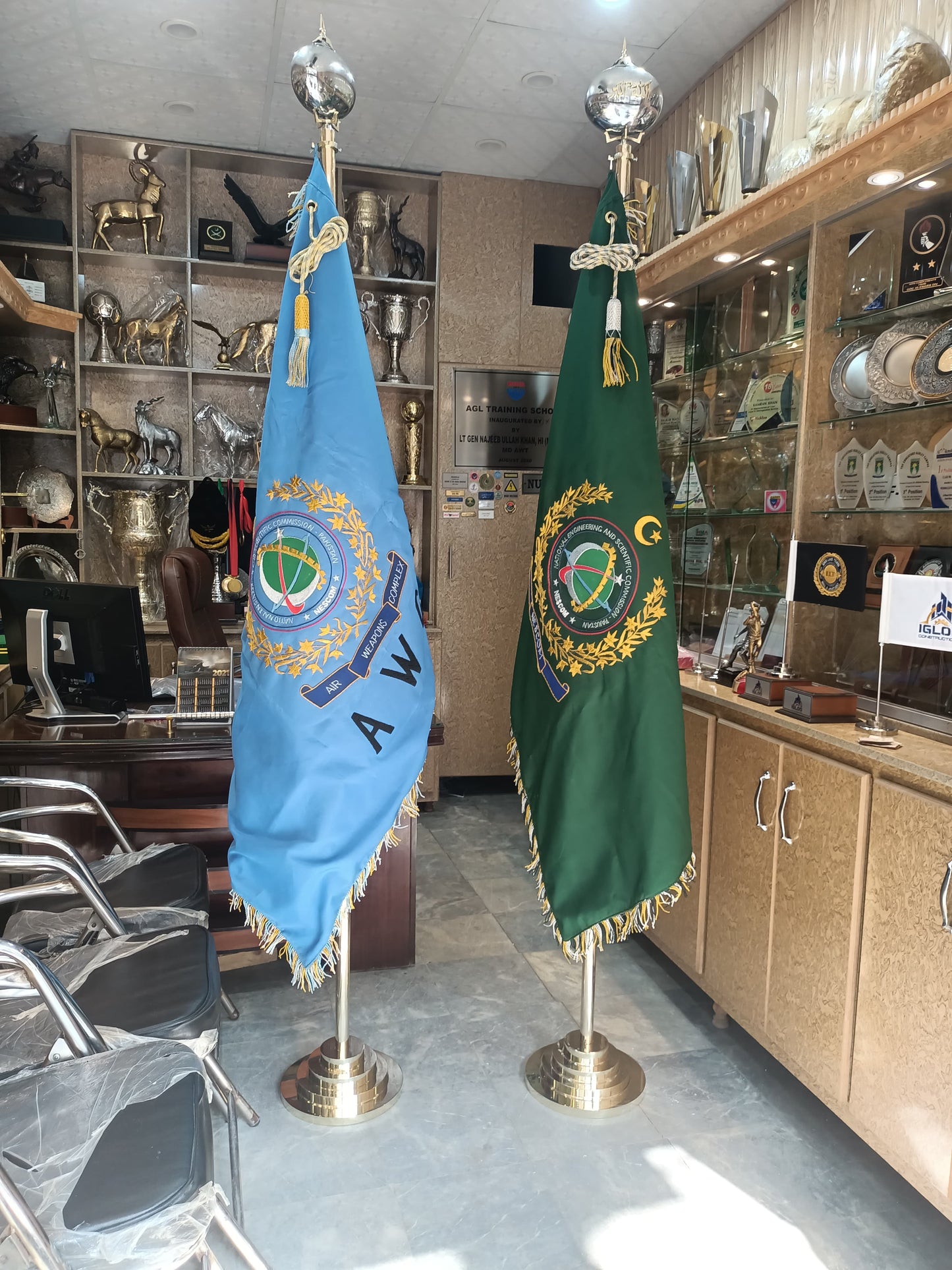 Flags with Polls Steel and Brass